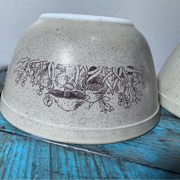 Set Of 3 Pyrex Forest Fancies Speckled Tan Nesting Bowls Mushroom 1980s - Picture 5 of 10